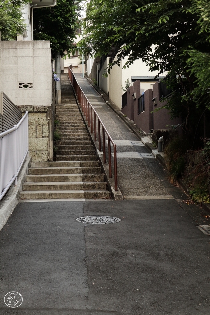 目覚める街　９