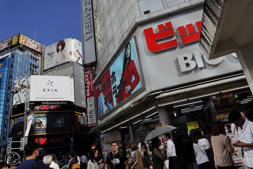 看板の街