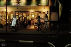 夜はこれから