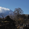雲なびく富士山　１