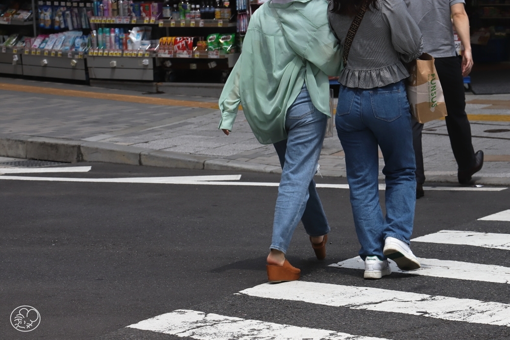 西新宿　４