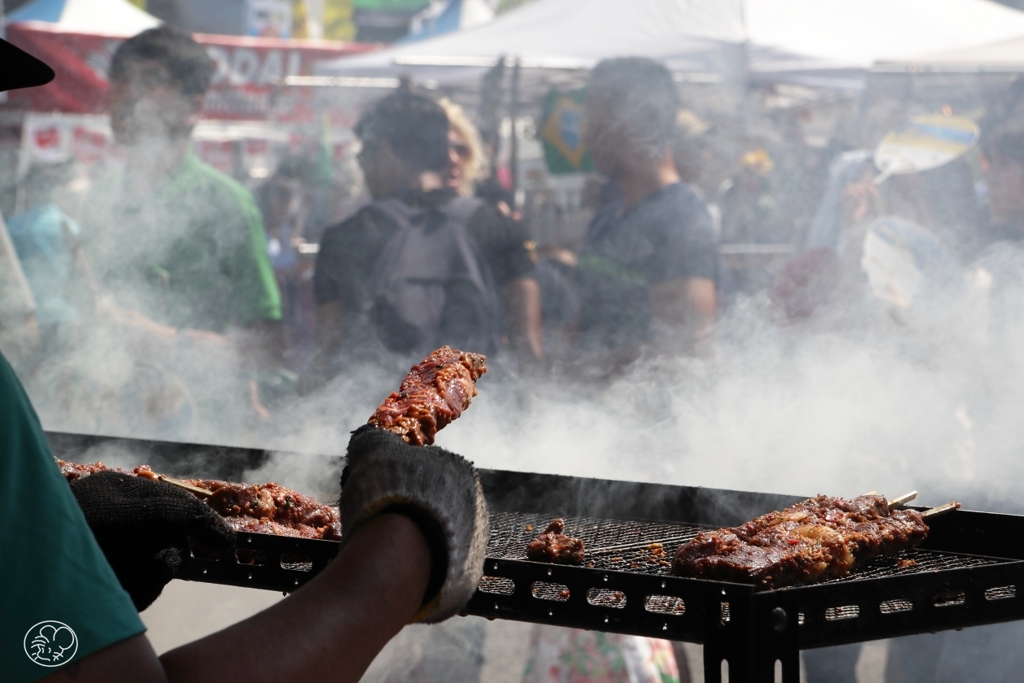 夏の食欲は煙で掻き立てる