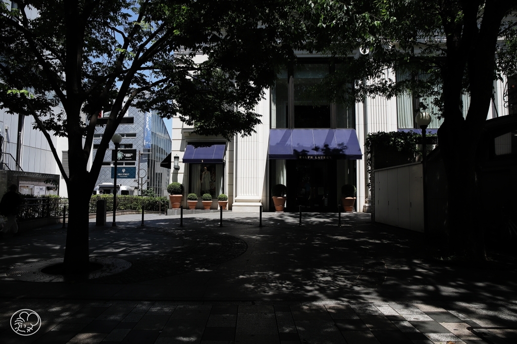 そして街は －７５