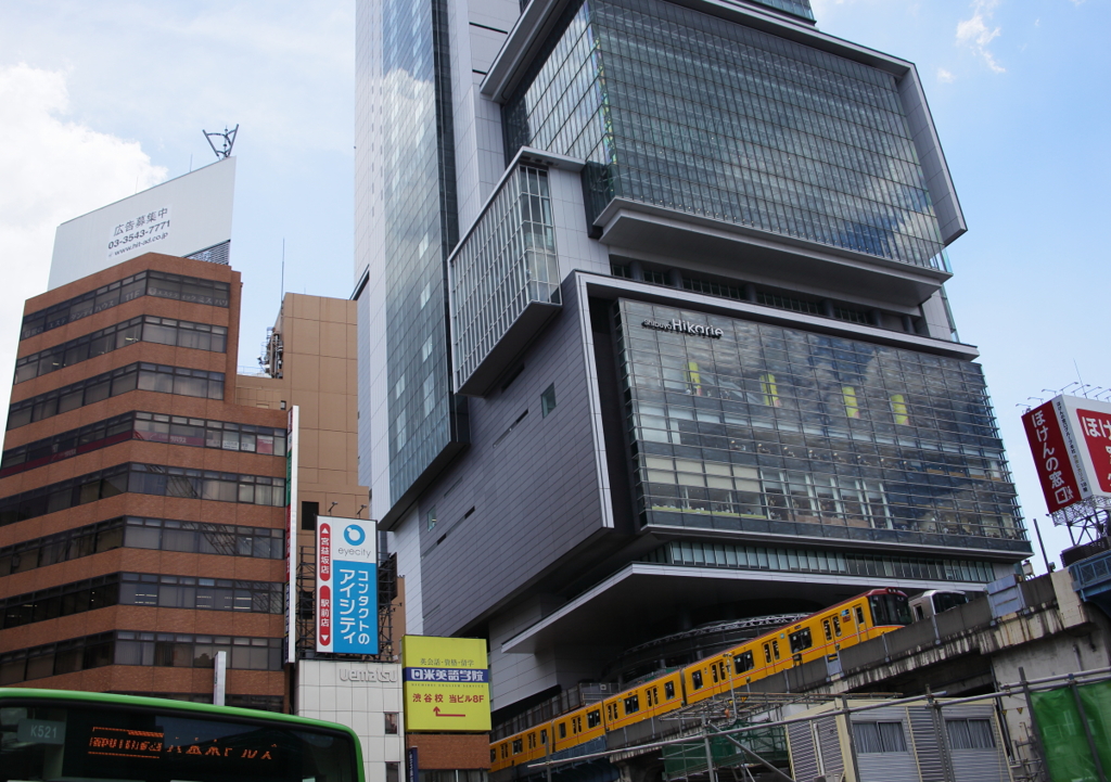 渋谷駅前