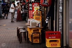 日暮れ前の横丁