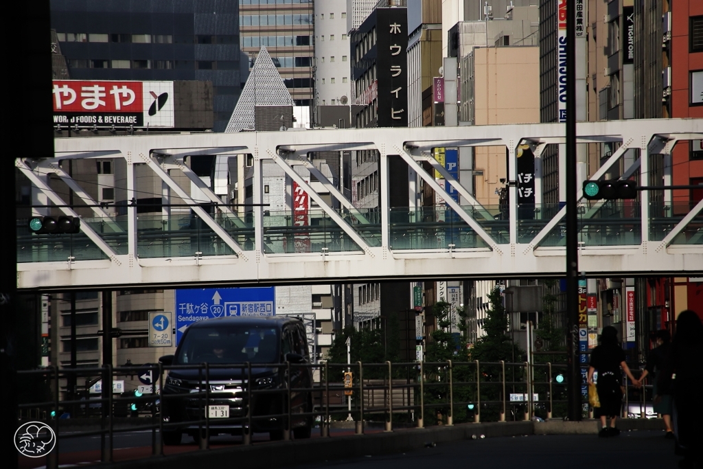 新宿午前５時　２