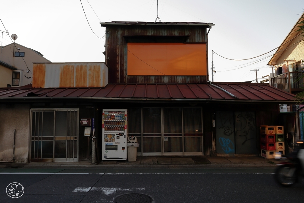 無言の街