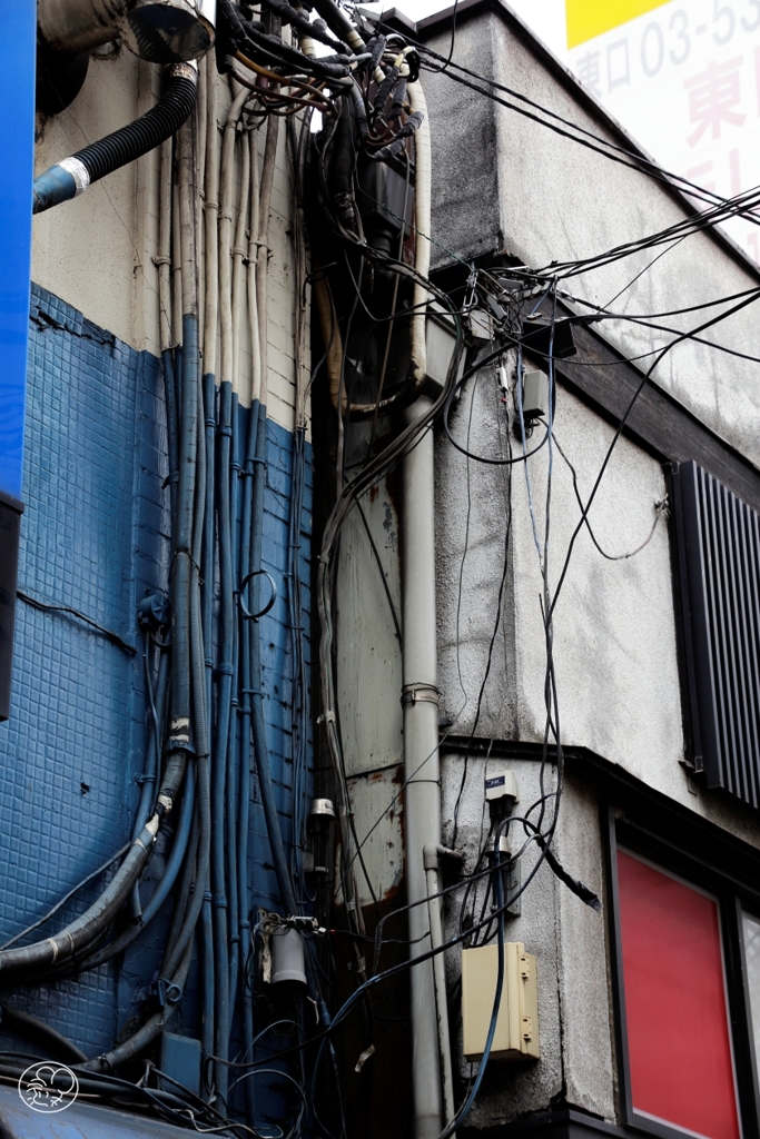 三色壁