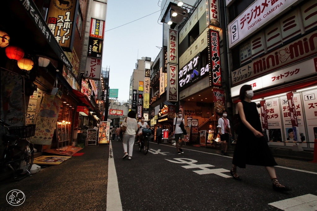 西新宿　３