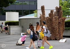 高梨裕理「深い水 Ⅲ」