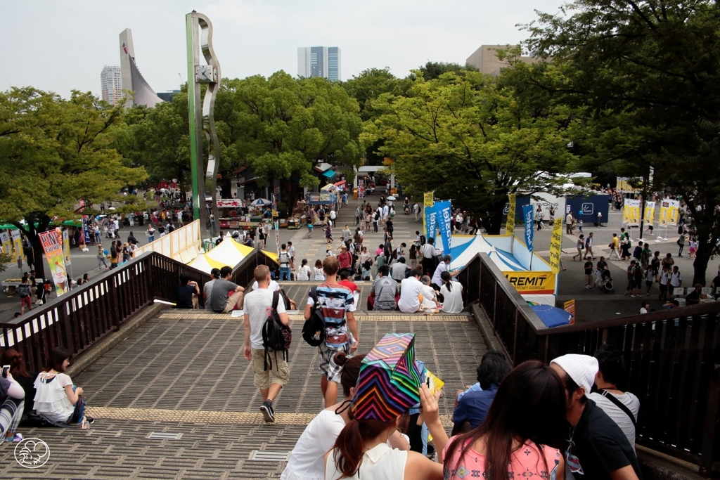 真夏の公園　１