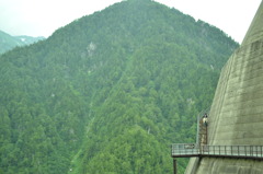 黒部ダム遊歩道