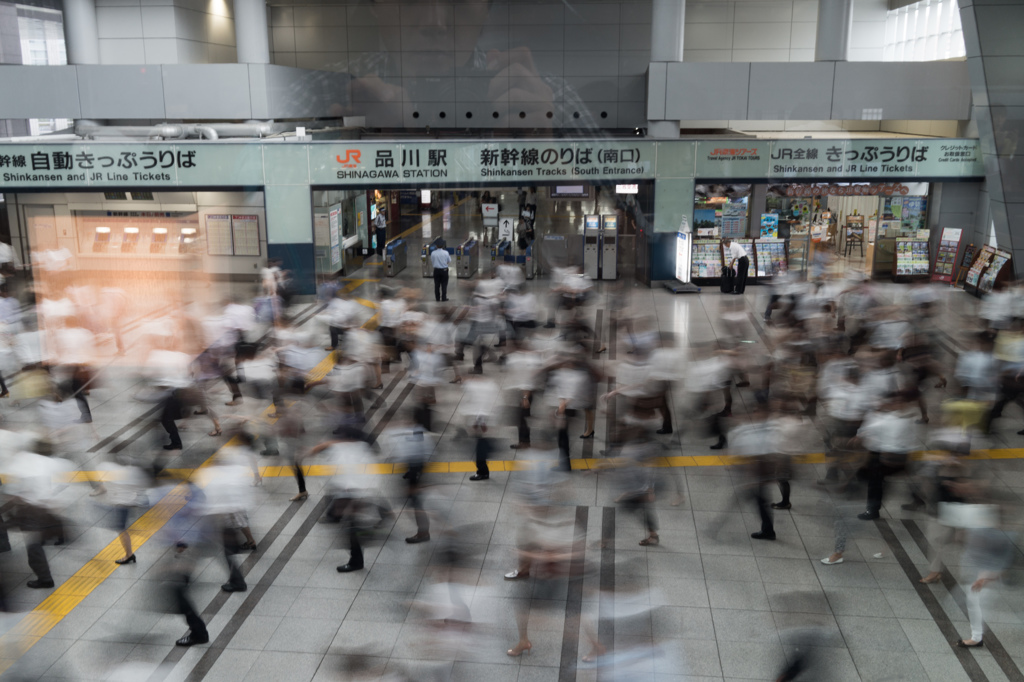 足の出勤