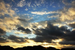 嵐の去った空の夕暮れ