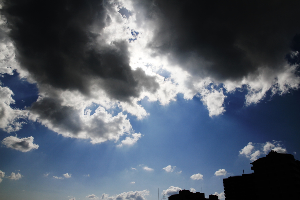 雲が来た