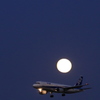 Full moon＆plane