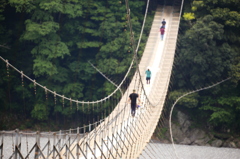 向こう岸へと続く～恋金橋を渡って