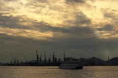 神戸港の夕暮れ