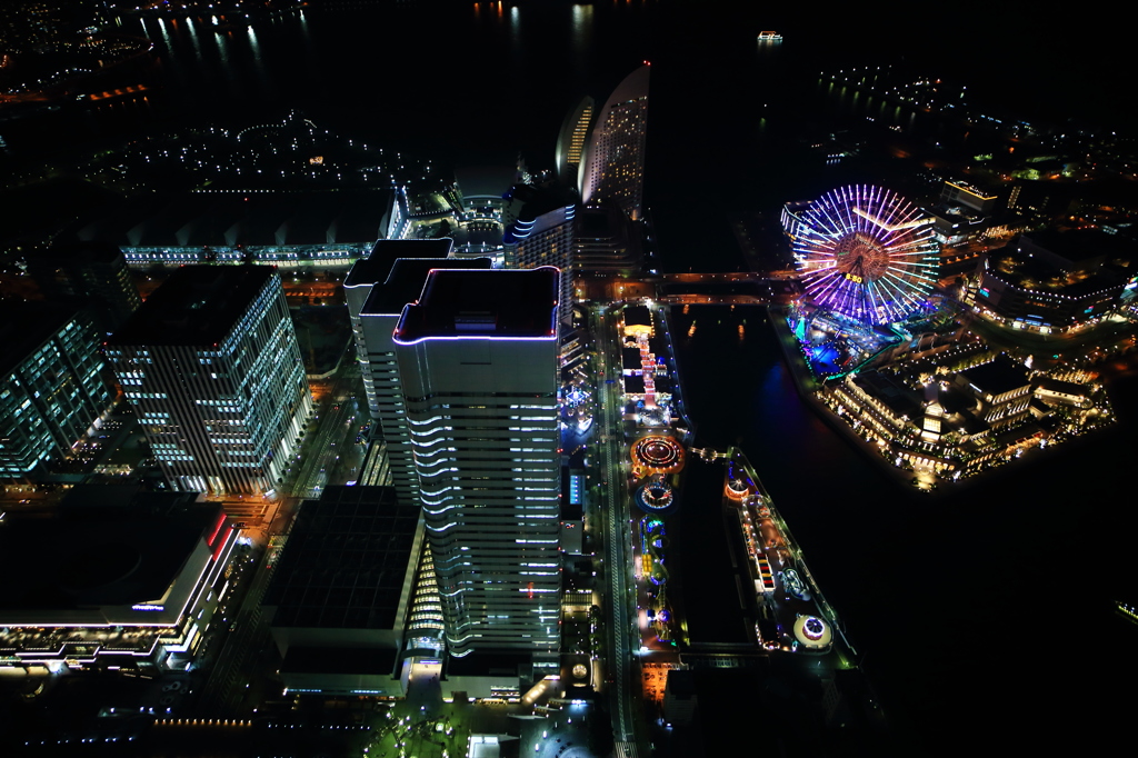 ランドマークタワーからの定番夜景
