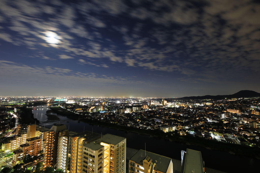 秋空夜景
