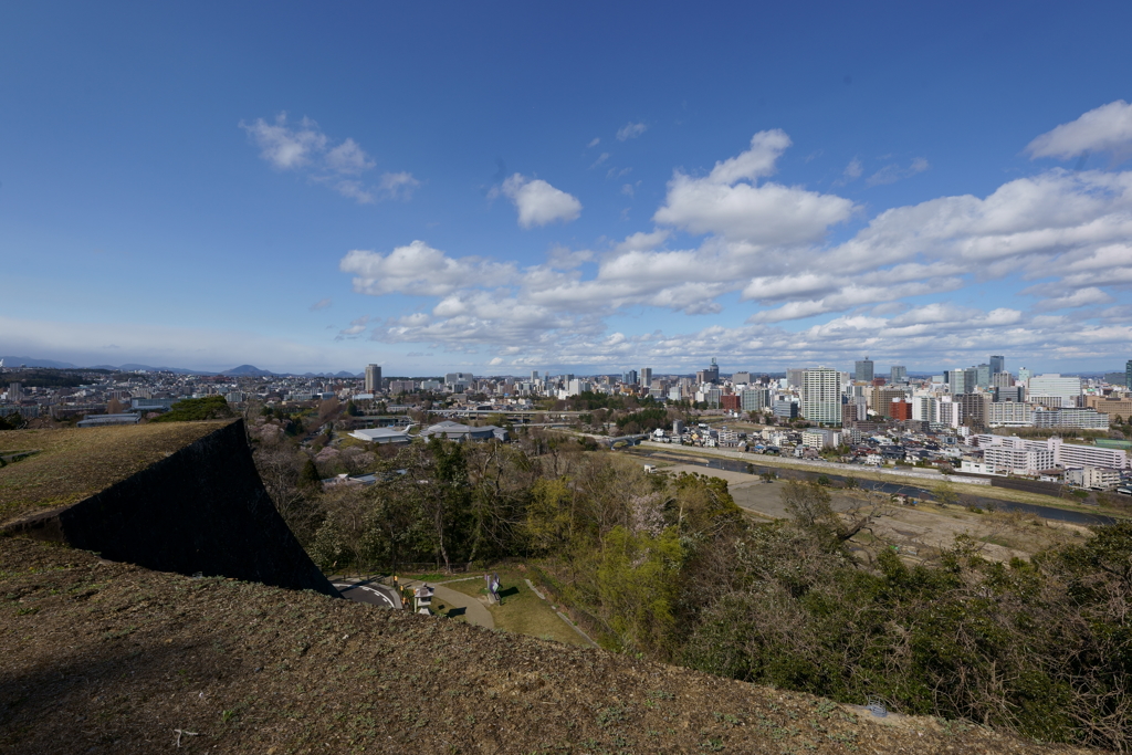 青葉城より仙台の街を望む