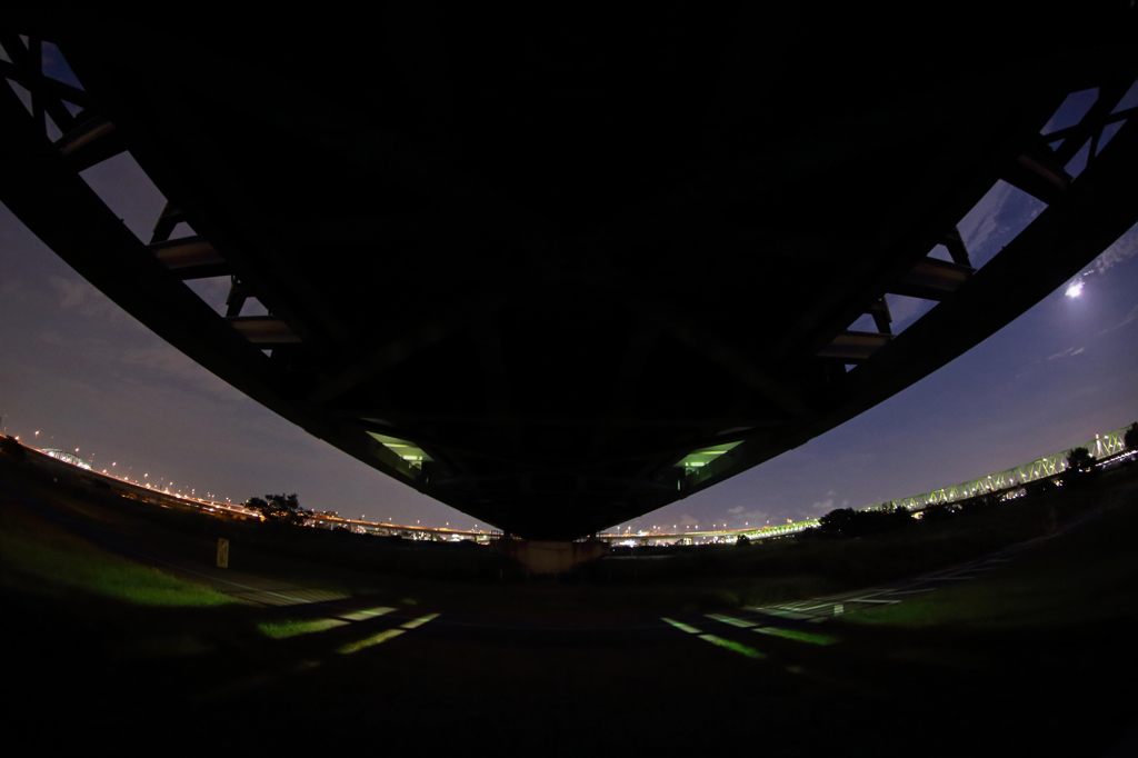 Night scenery from the under the bridge