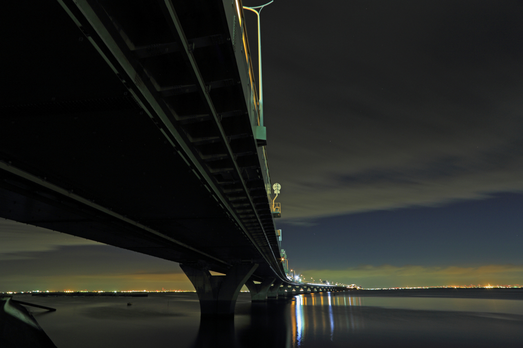 From under the bridge of the Aqua Line