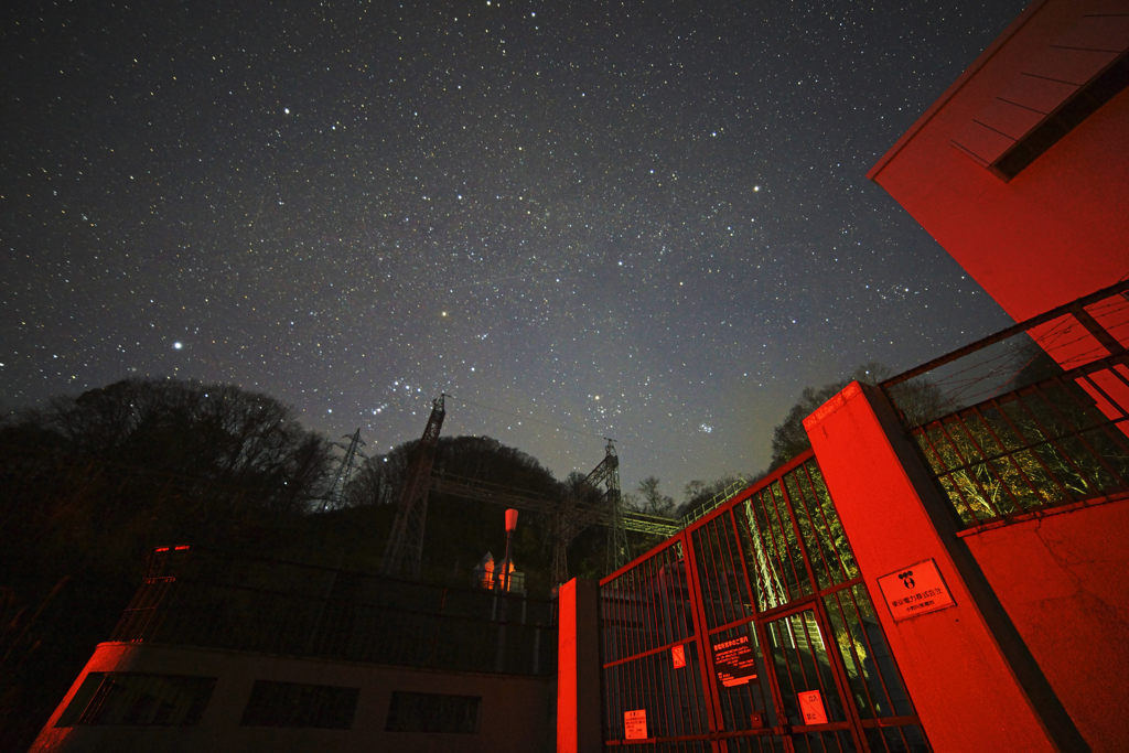 小野川発電所の上で輝く星たち