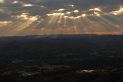 九十九谷に朝日差す