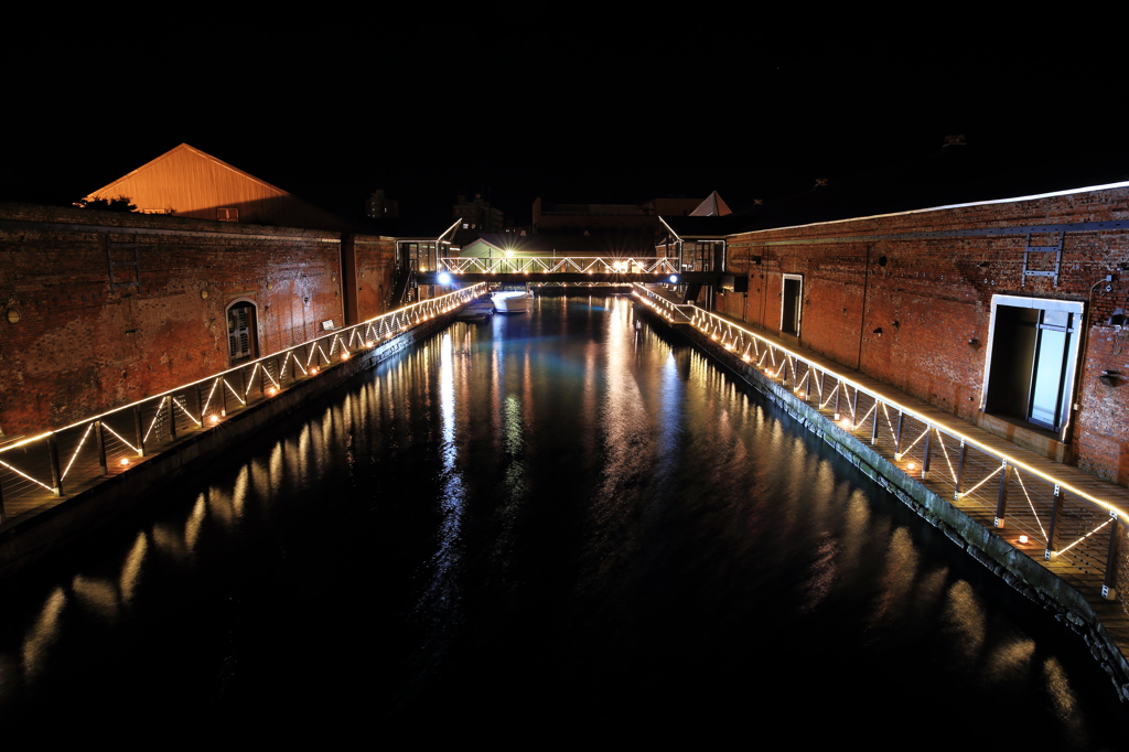 Quiet night Kanemori red brick warehouse