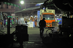 築地市場の夜