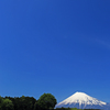 富士は晴天、空高し