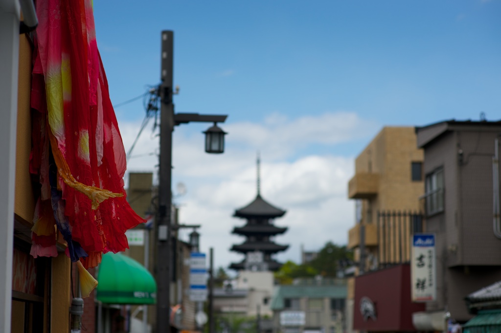 五重塔が見える町