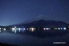 快晴の夜富士