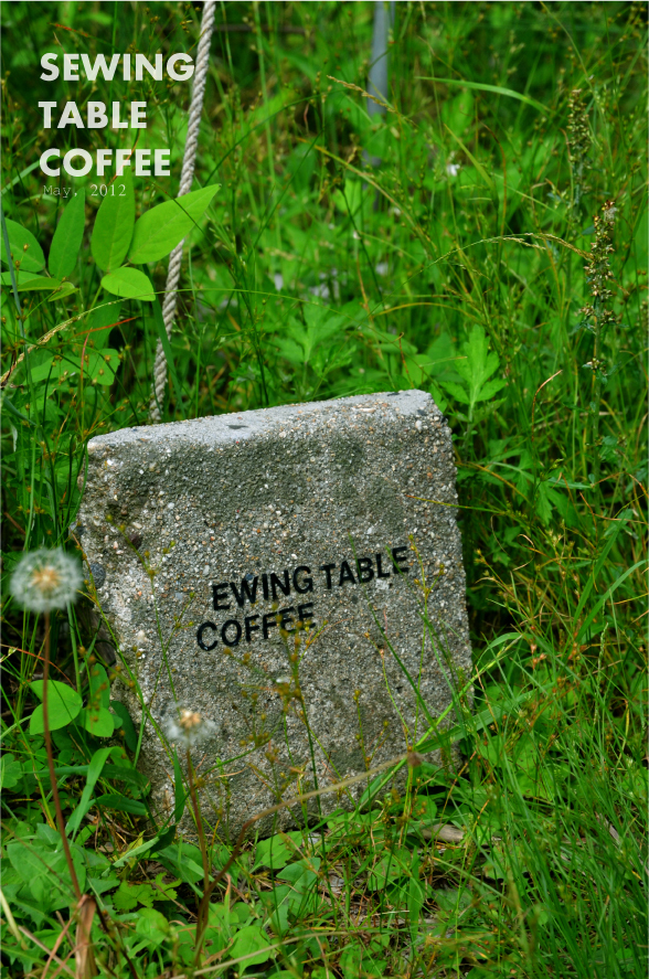SEWING TABLE COFFEE 