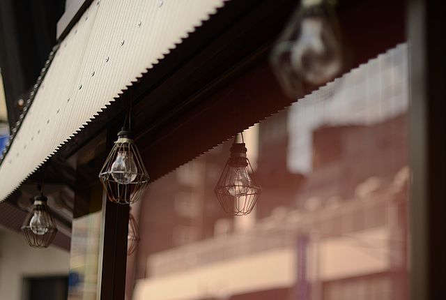 窓に映っってる♡