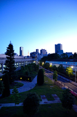 夜明け前の品川