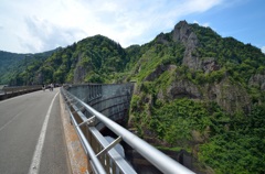休日の豊平峡ダム