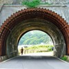 トンネルを抜ける