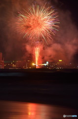 海辺の花火