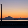 夕暮れ防波堤
