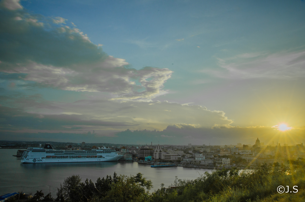 Sunset in Cuba 2017