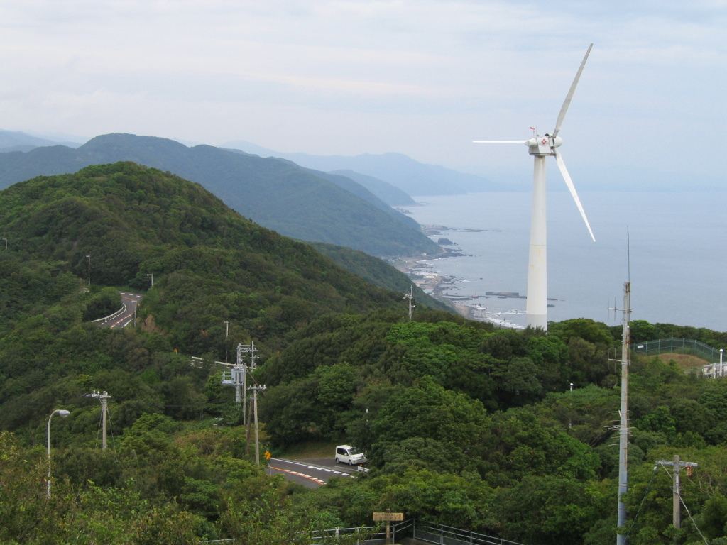 岬