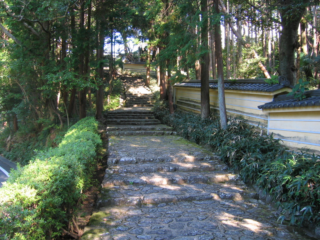塀と石段