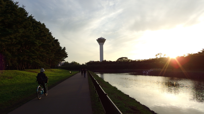 暮れ行く五稜郭公園　２