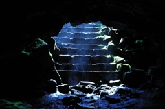 THE ENTRANCE TO THE HELL