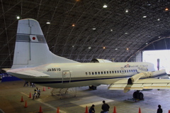 Ｔ－１０１格納庫とＹＳ－１１