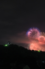 川之江を彩る花火