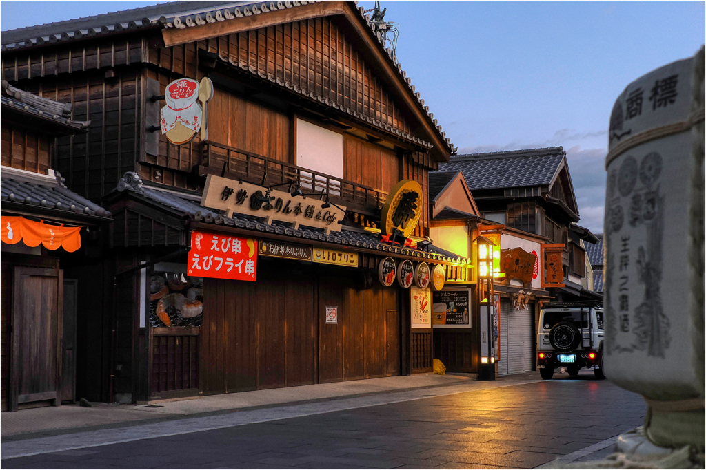 早朝のおはらい町