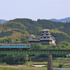一両列車と大洲城